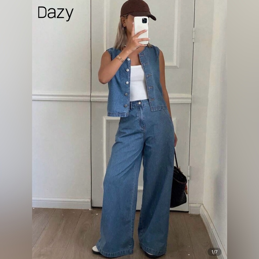 Women's Blue Wide-Leg Jeans And Vest